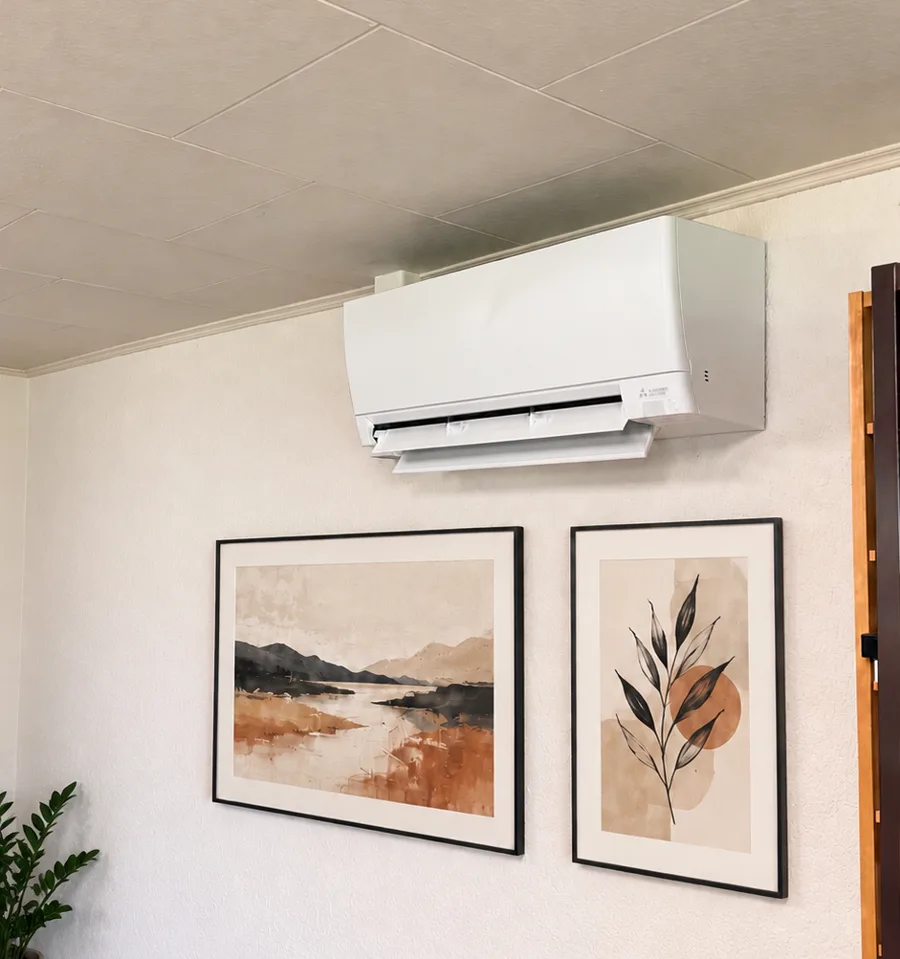Climatiseur mural posé par Thermys dans un bureau