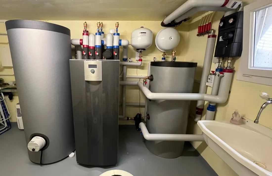 Pompe à chaleur géothermique sol/eau avec boiler et tampon