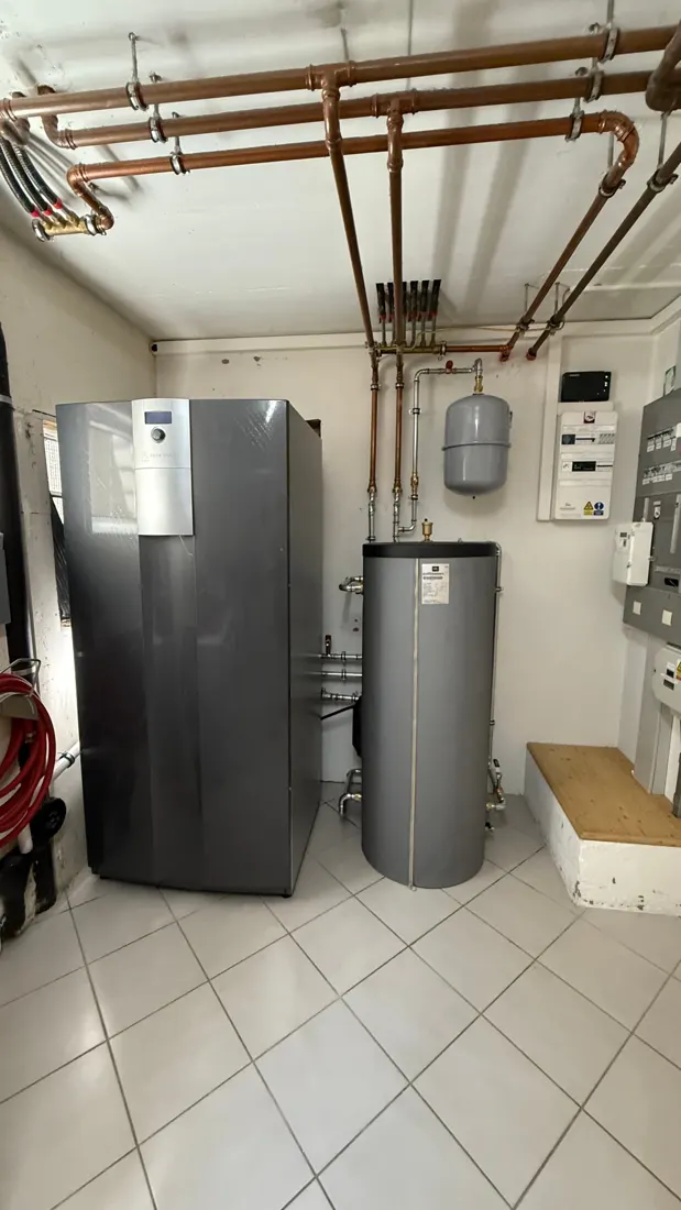 Pompe à chaleur intérieure et boiler