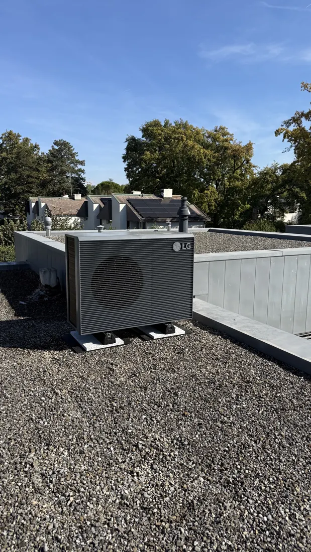 Unité extérieure LG sur plots antivibratiles